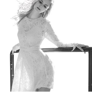 BNWT, The jerset diaries voyage mini dress, small